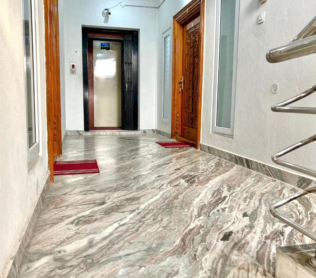 Truelife Homestays - Alamelu Avenue - Fully Furnished Ac 2Bhk Apartments In Tirupati - Walkable To Restaurants & Super Market - Fast Wifi - Kitchen - Easy Access To Airport, Railway Station, Sri Padmavathi & Tirumala Temple ภายนอก รูปภาพ